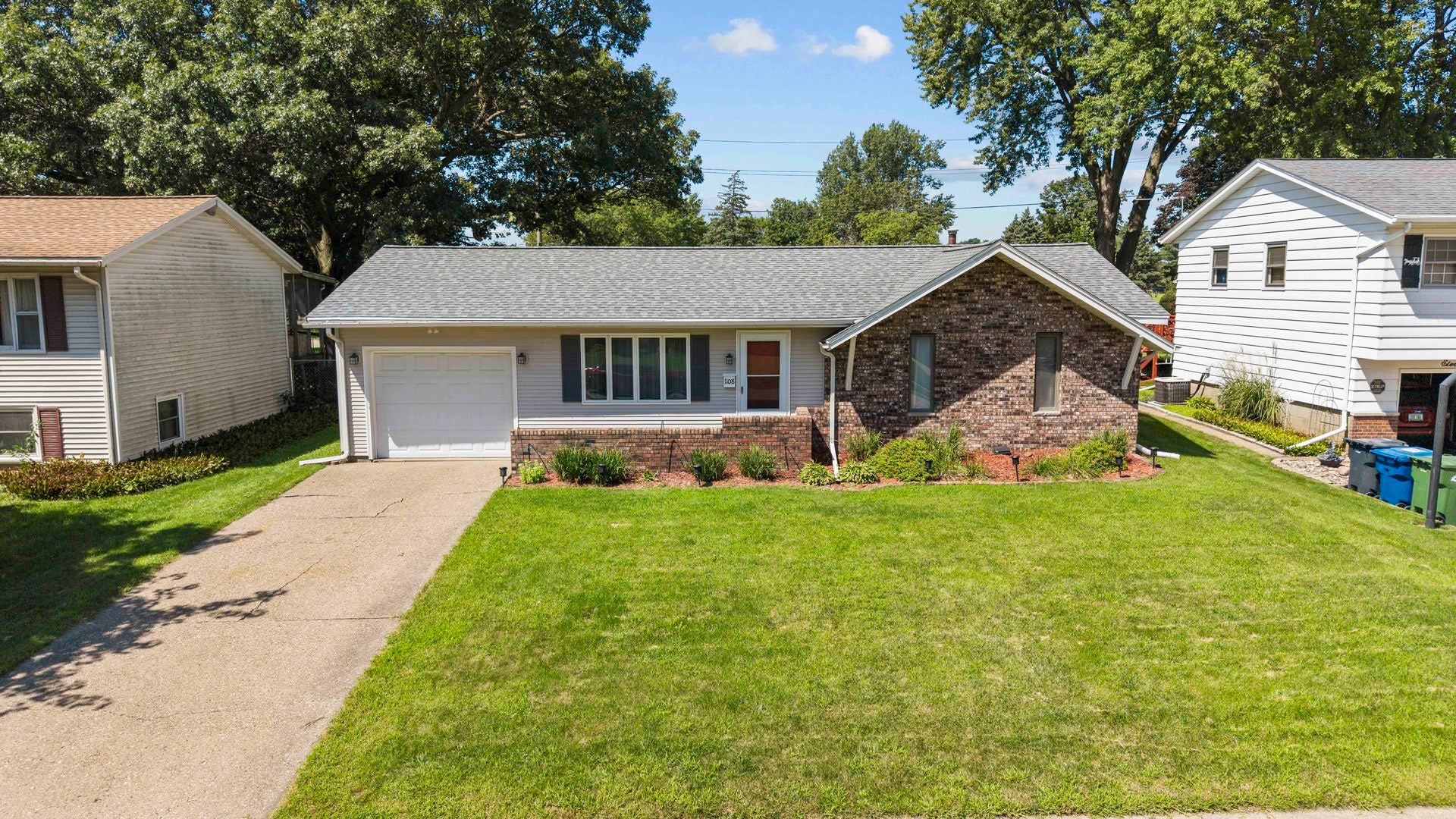 1108 Willany Drive — photo