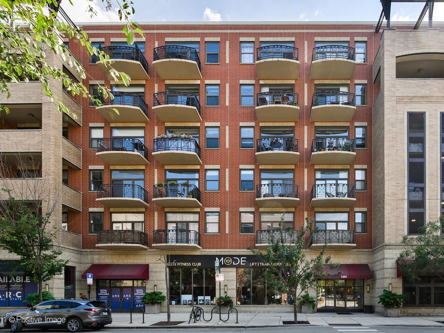 1301 W Madison Street 407 — photo