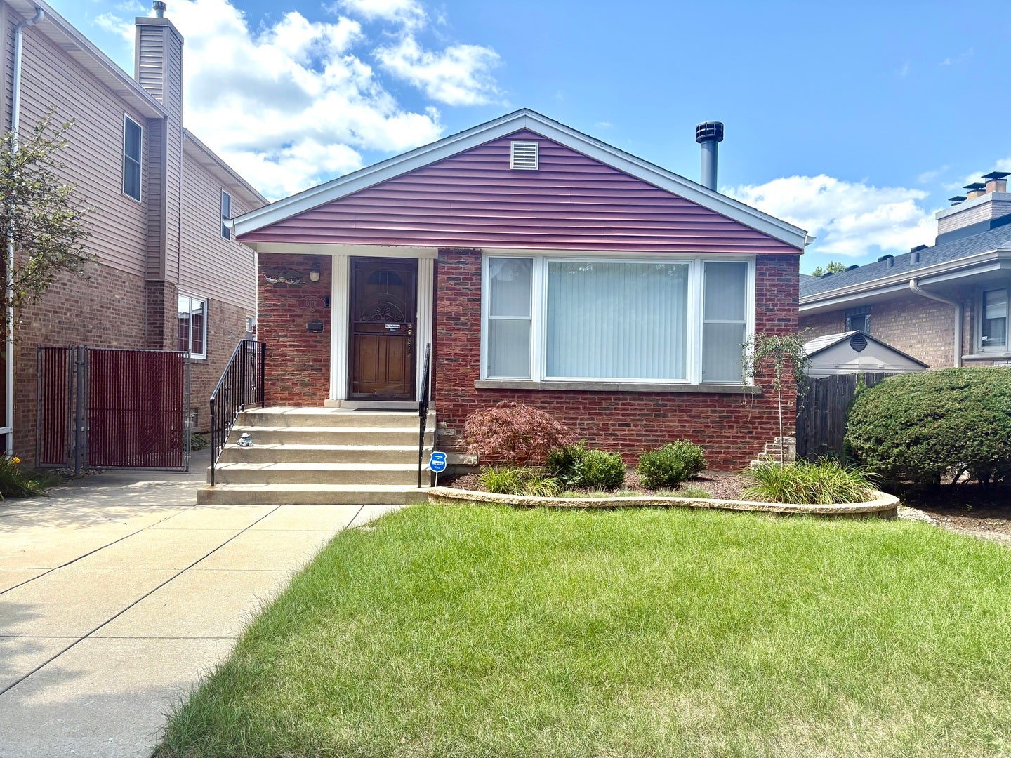 10206 S Fairfield Avenue — photo