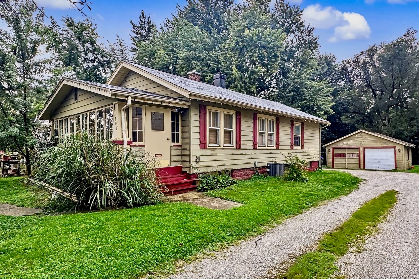 1508 N Linden Street — photo