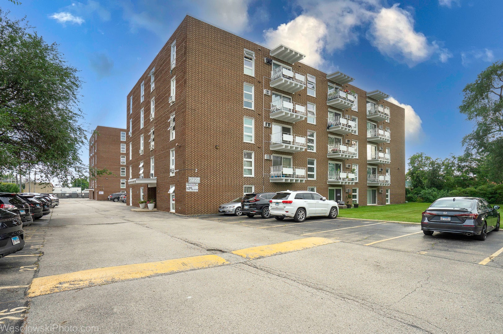 7227 W Higgins Avenue 503 — photo