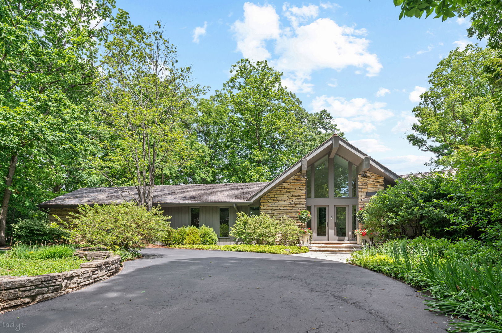 677 Driftwood Lane — photo