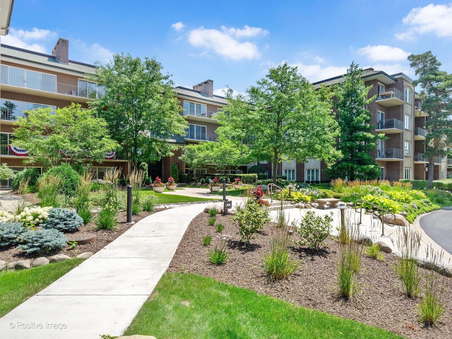 5 Oak Brook Club Drive P6-N — photo