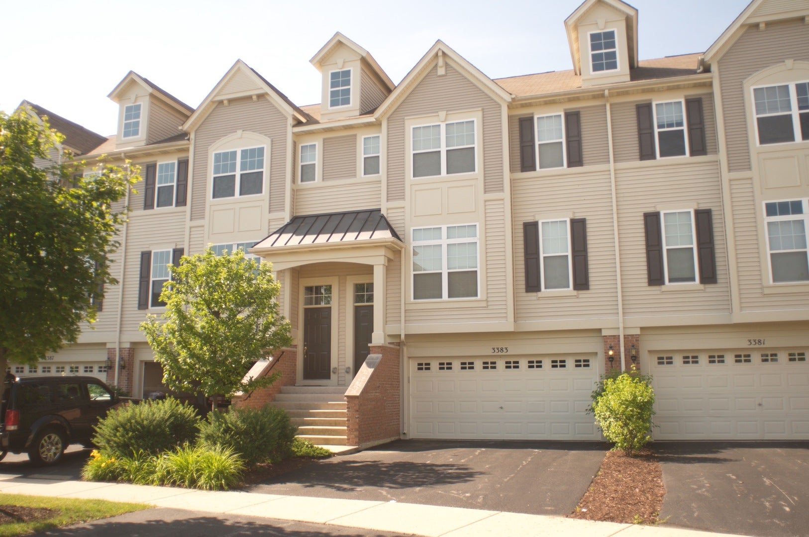 3383 Kentshire Circle — photo