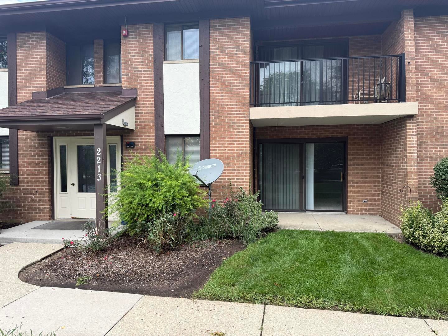 2213 Wharf Drive 401 — photo