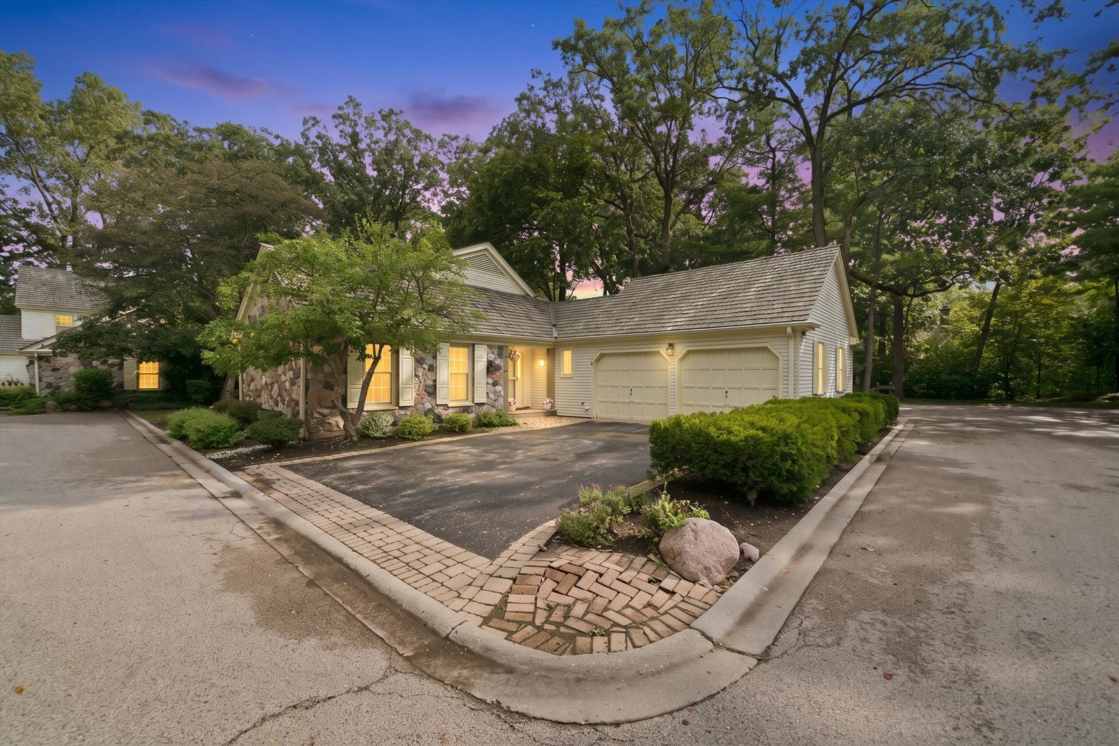 1 Court Of Bucks County — photo