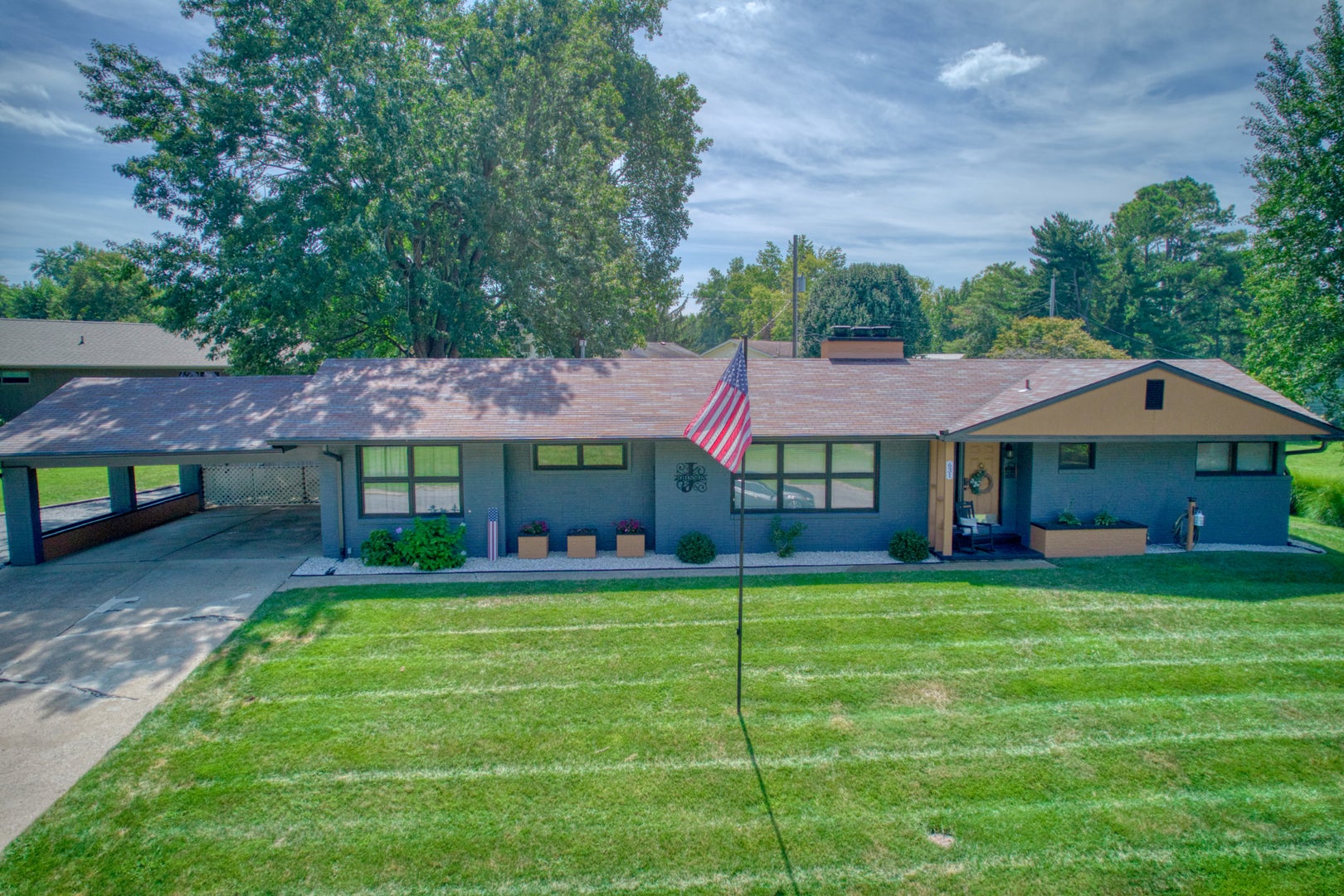 631 Indian Hill Drive — photo