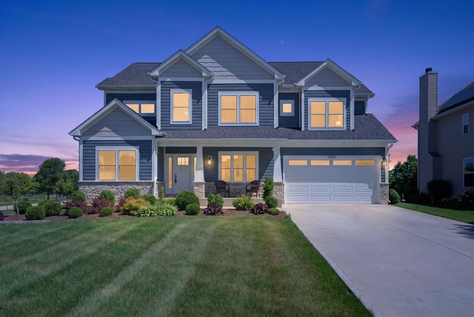 Home in North Aurora, IL 60542 — photo 2