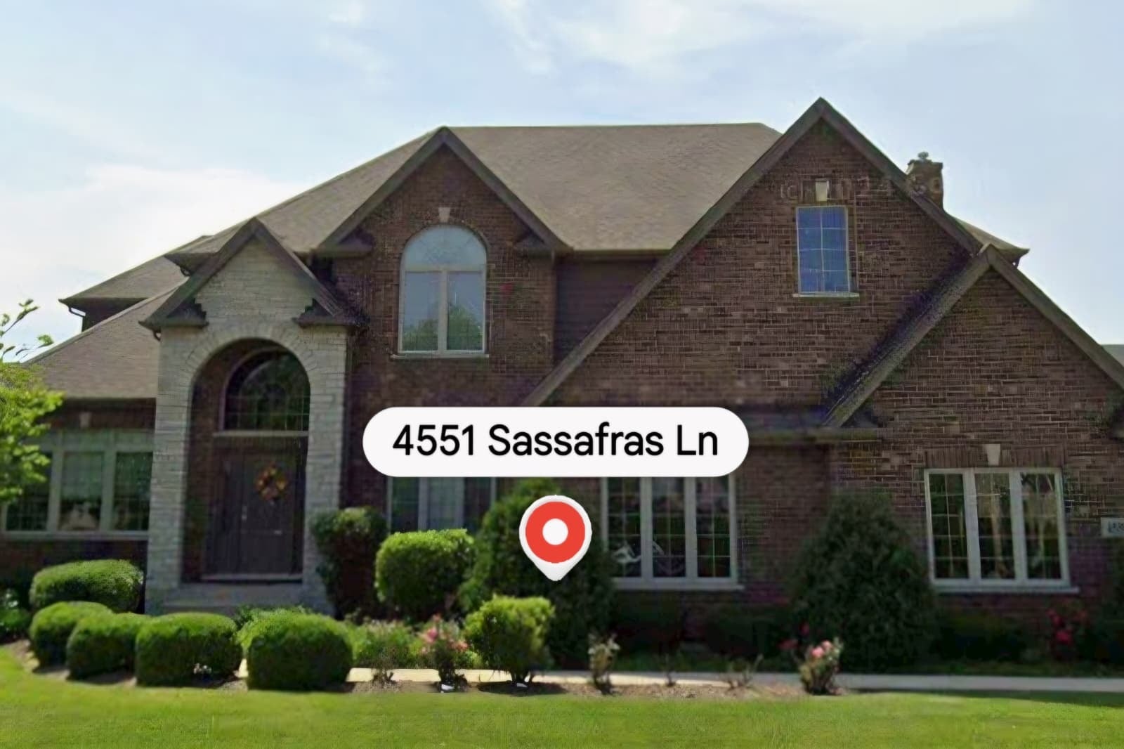 4551 Sassafras Lane — photo