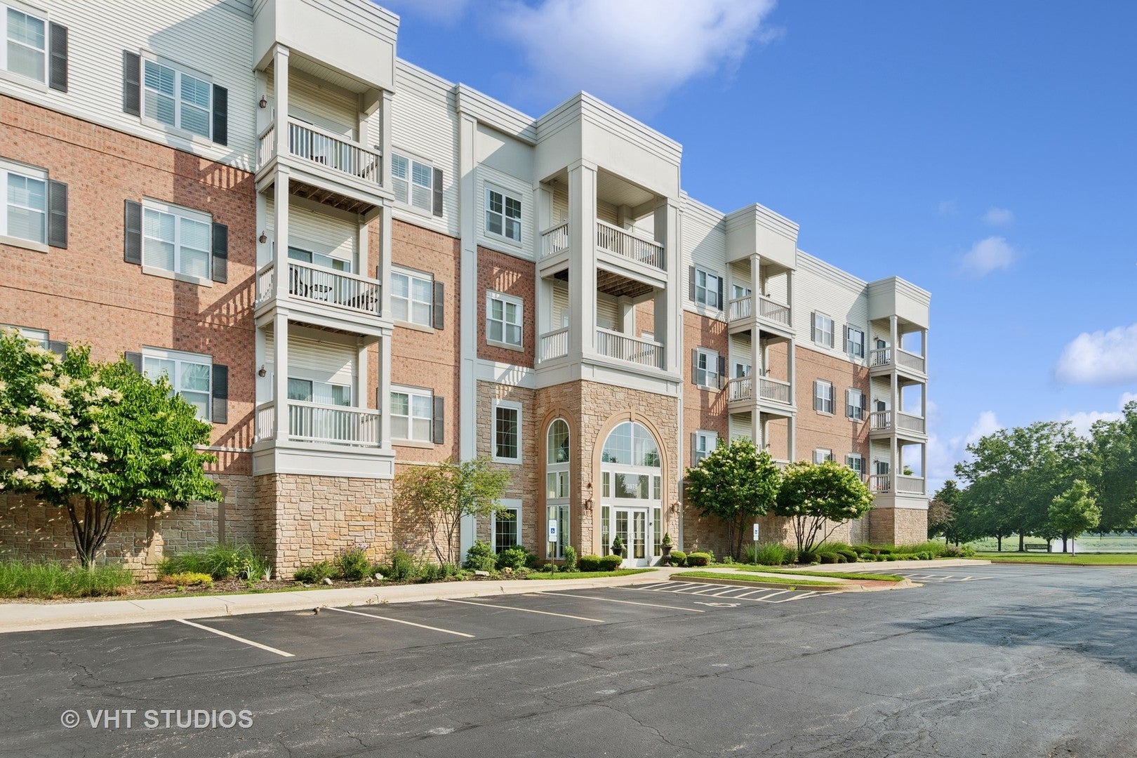 3975 Idlewild Lane 103 — photo