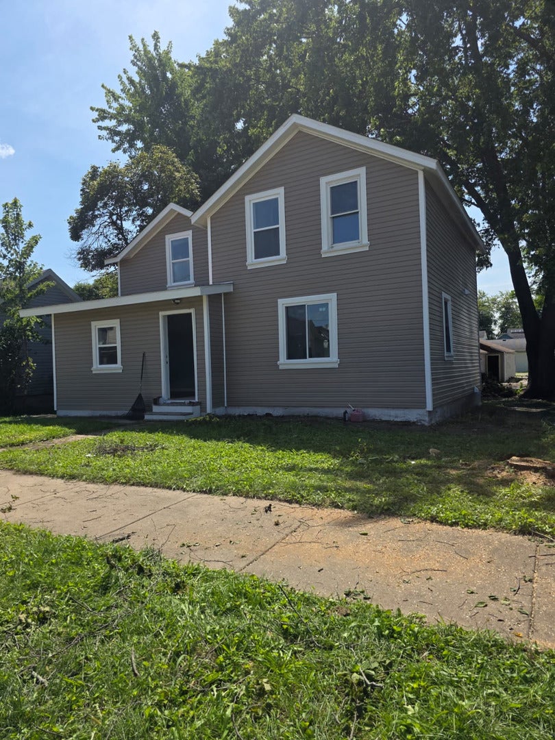 705 E Kent Street — photo