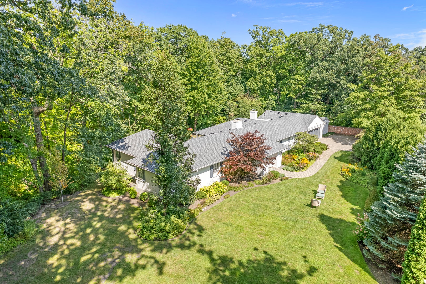 1020 E Westleigh Road — photo