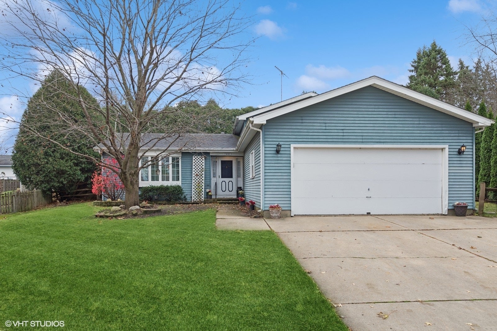 5401 W Chasefield Circle — photo