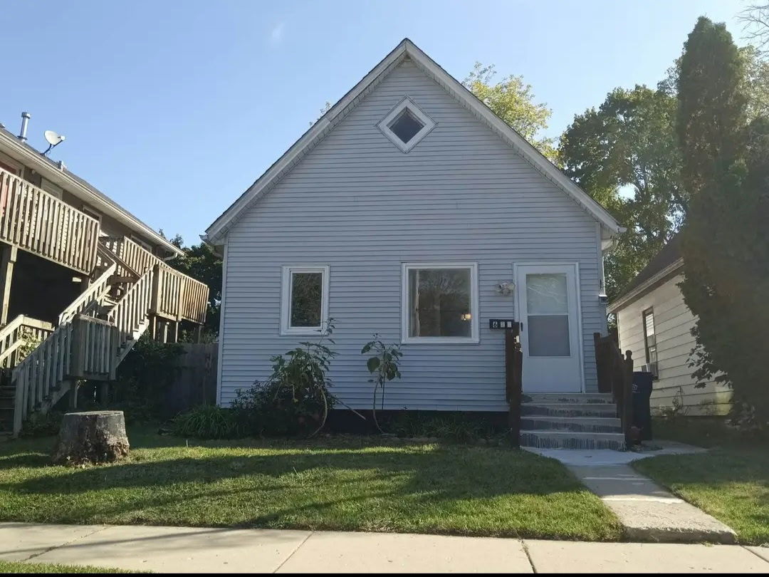 621 N Ash Street — photo