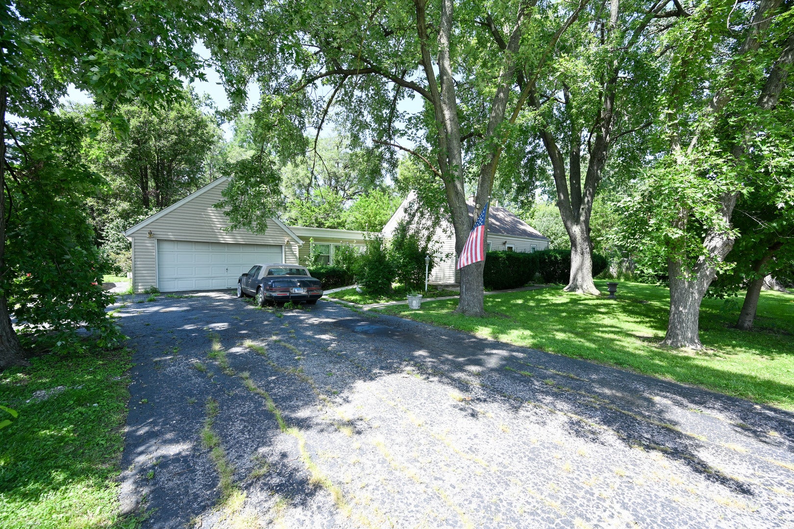 424 N Poplar Avenue — photo