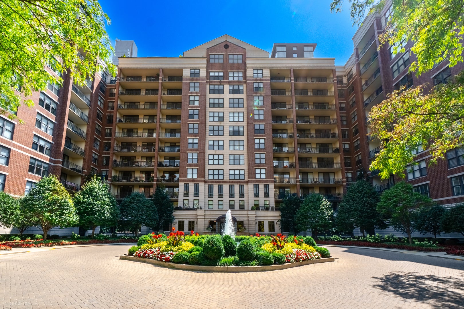 55 W Delaware Place 1120 — photo