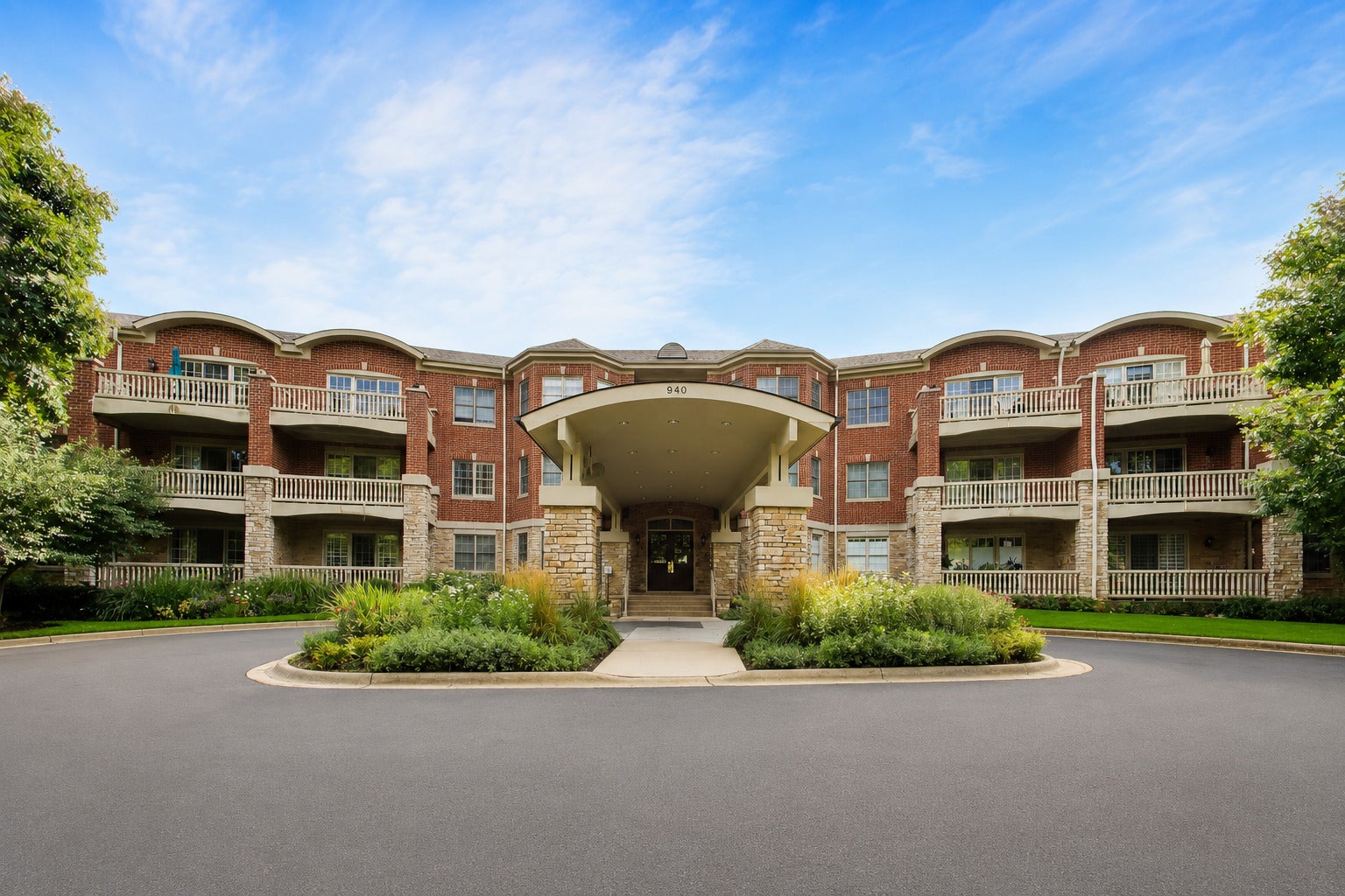 940 Augusta Way 105 — photo
