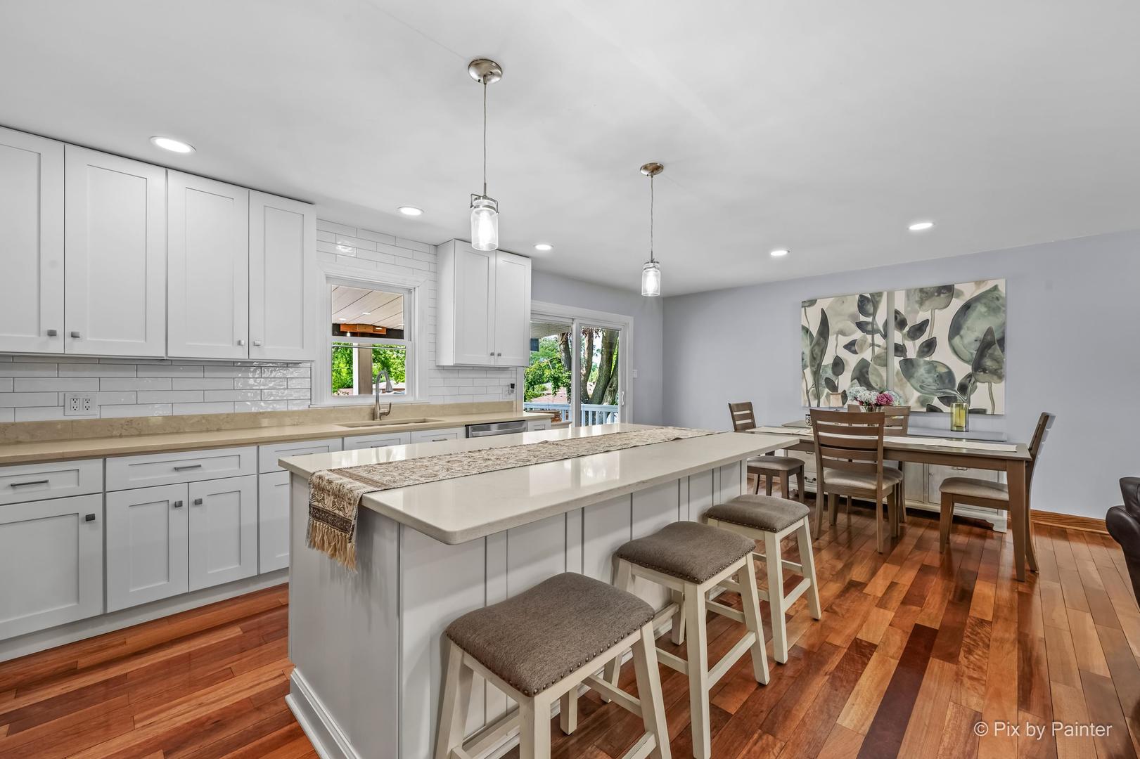 Home in Orland Park, IL 60462 — photo 2