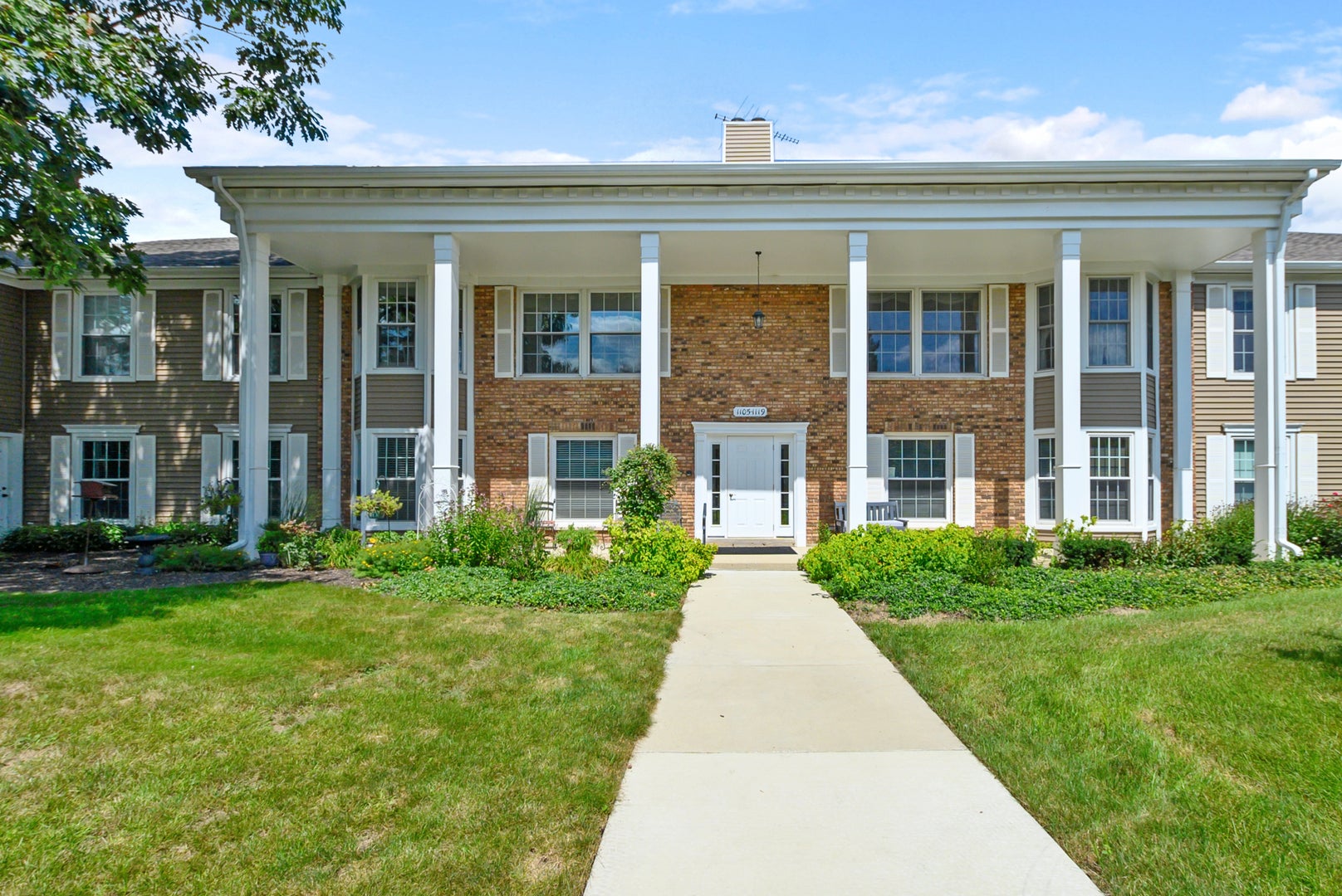 1105 Spring Garden Circle 5 — photo