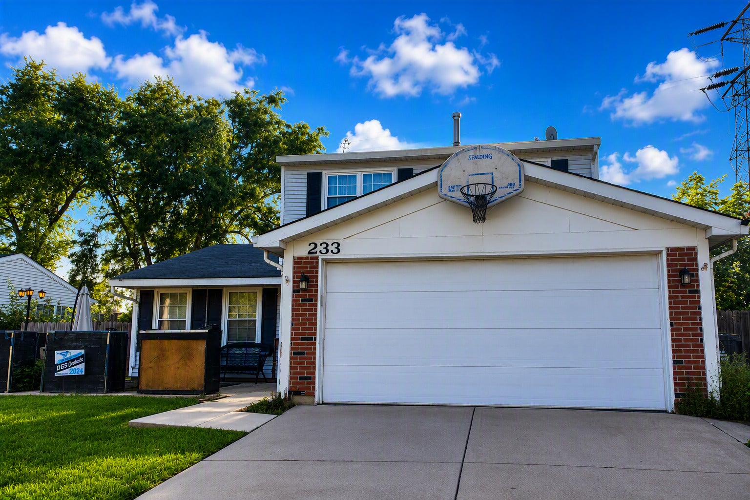 233 Yellow Pine Drive — photo