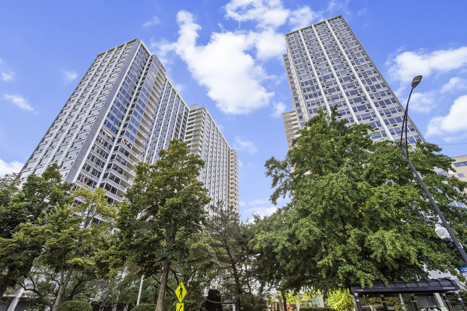 4250 N Marine Drive 2629 — photo