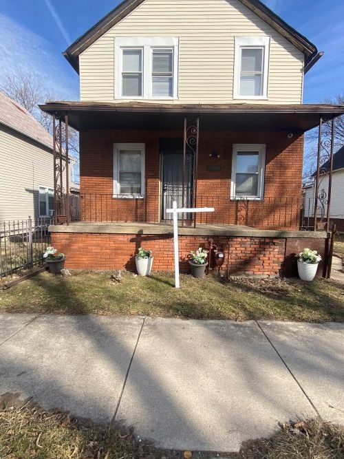 11809 S Lafayette Avenue — photo