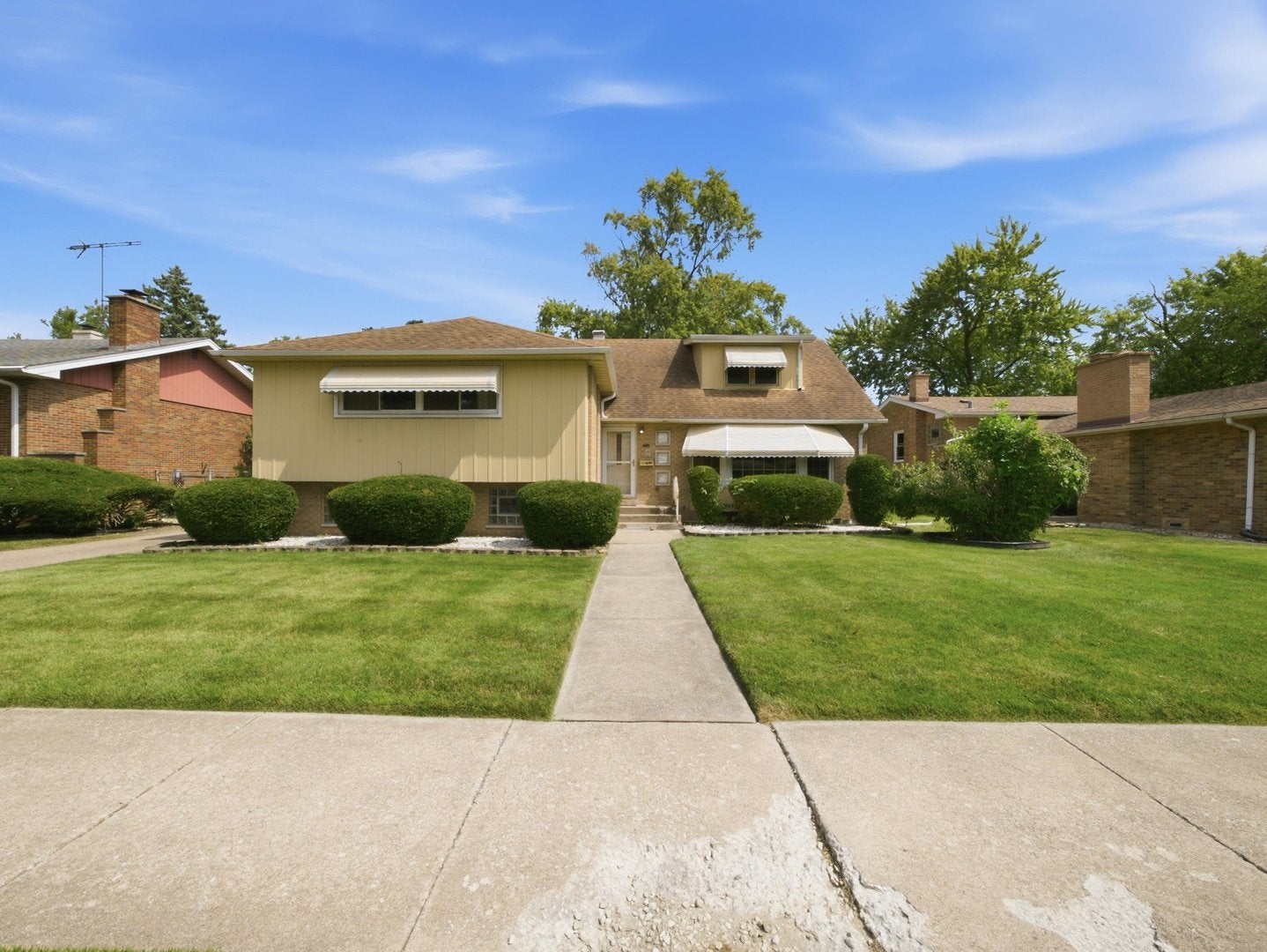 15531 Woodlawn East Avenue — photo