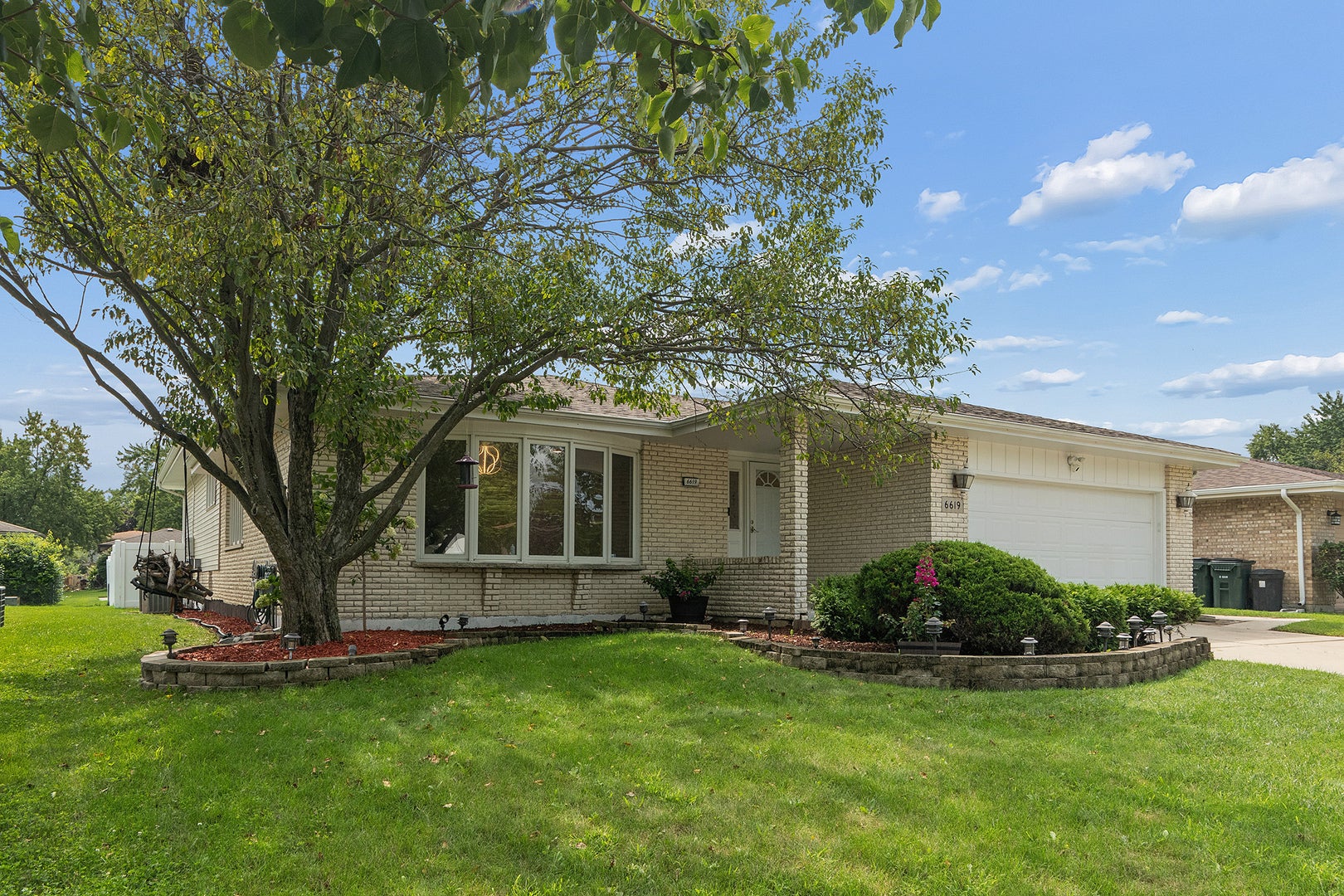 6619 Courtney Drive — photo