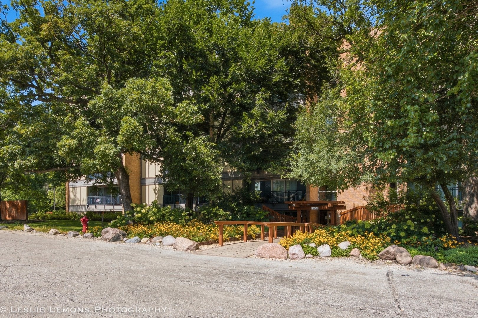 6000 Oakwood Drive 3H — photo