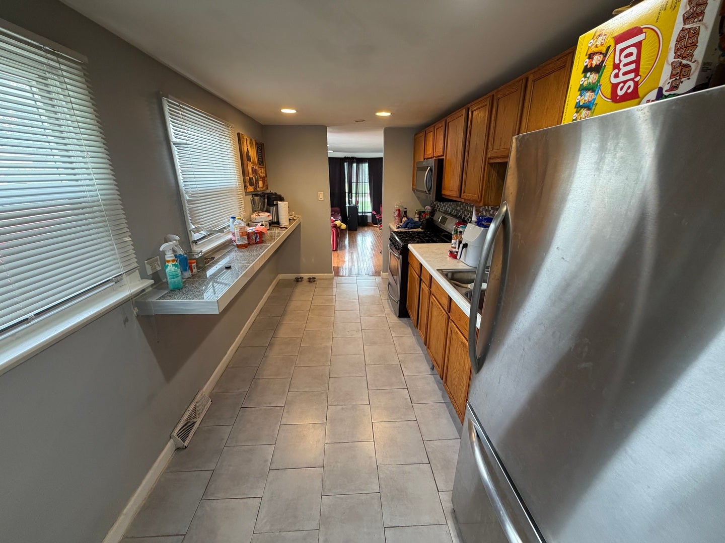 Home in Markham, IL 60428 — photo 3