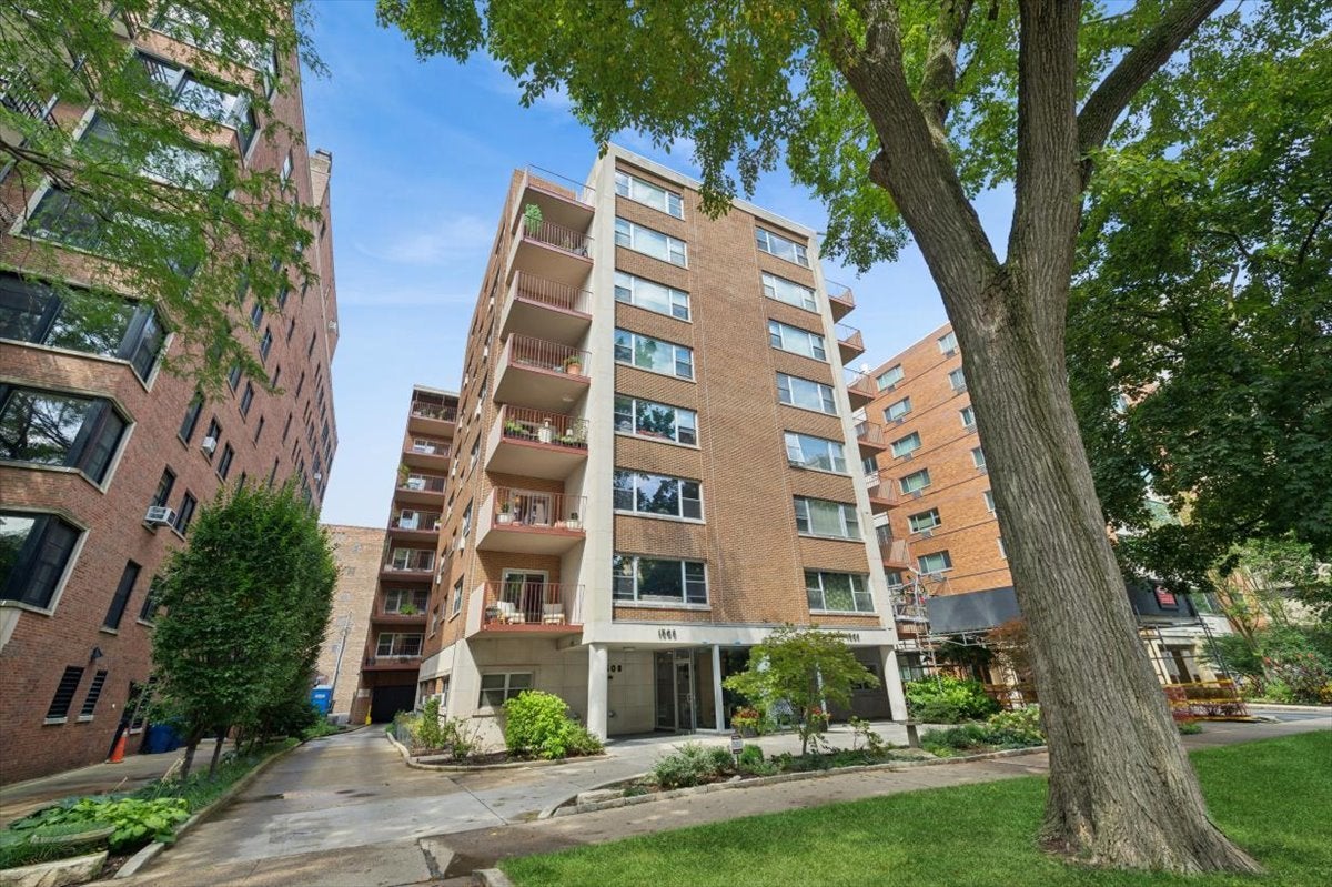 1508 Hinman Avenue 3B — photo