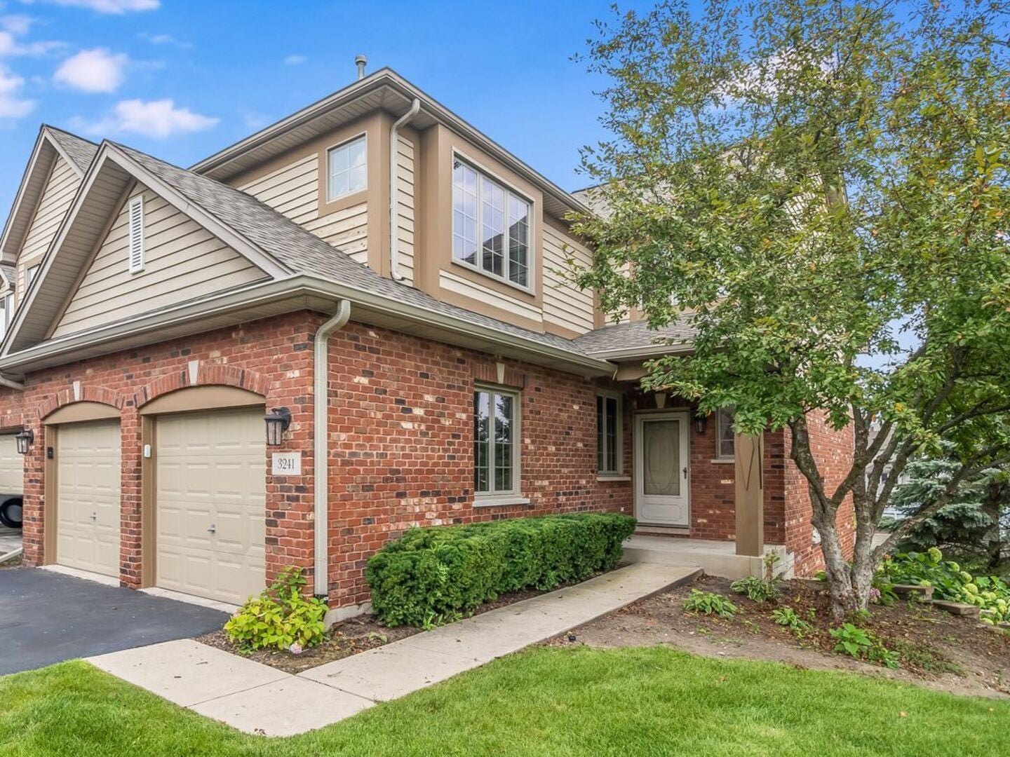 3241 Lightning Court — photo