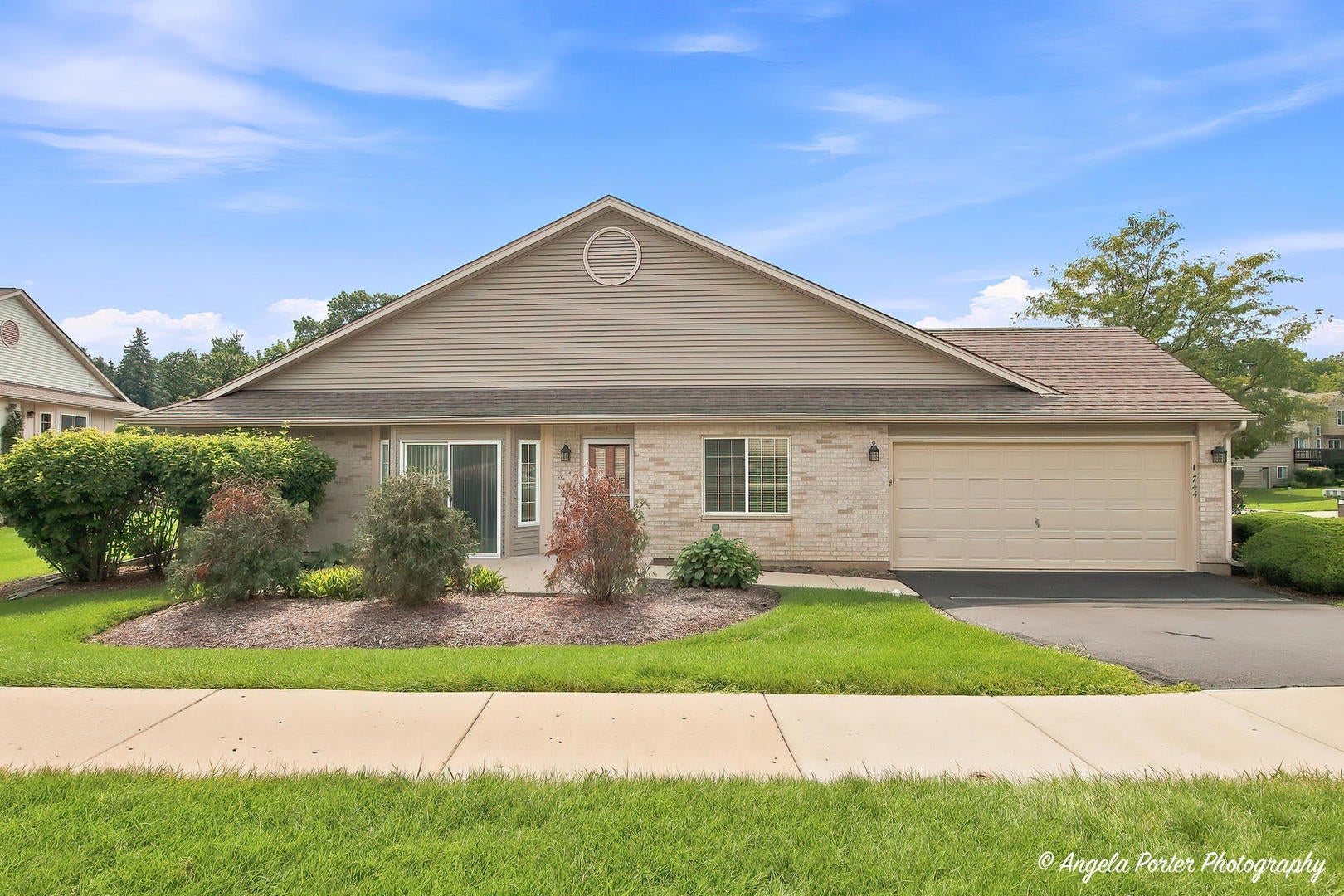 1744 Court Street 1744 — photo