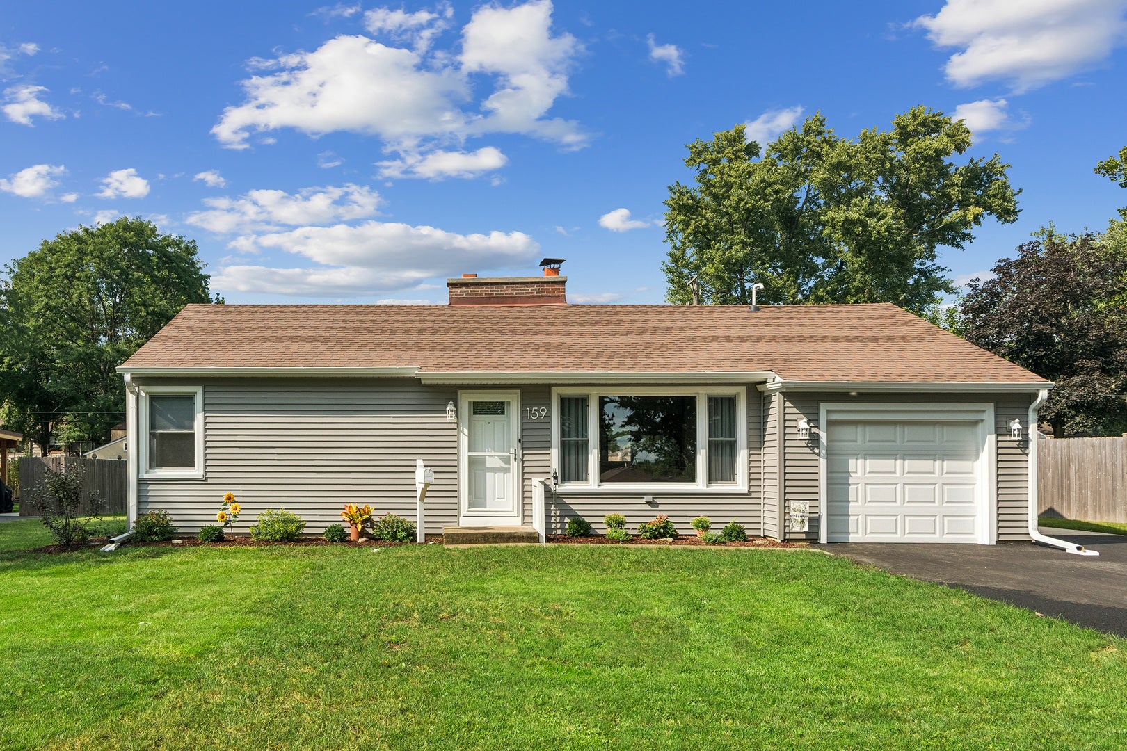 159 Oakview Drive — photo