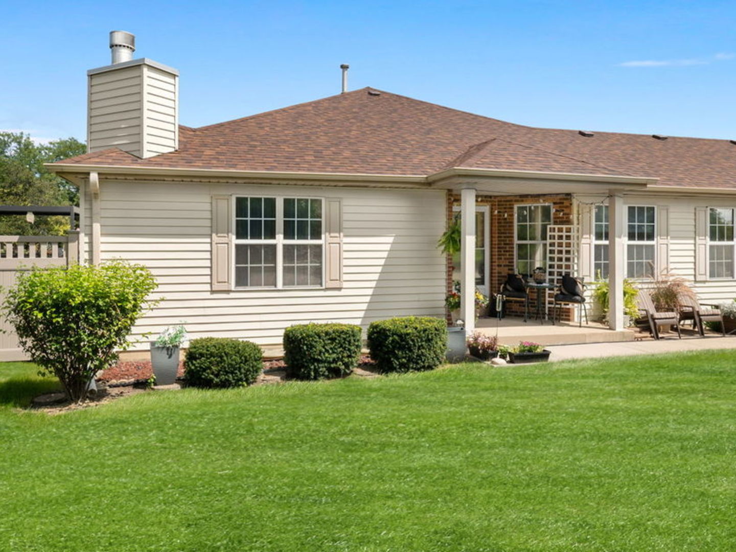 13832 S Magnolia Drive — photo