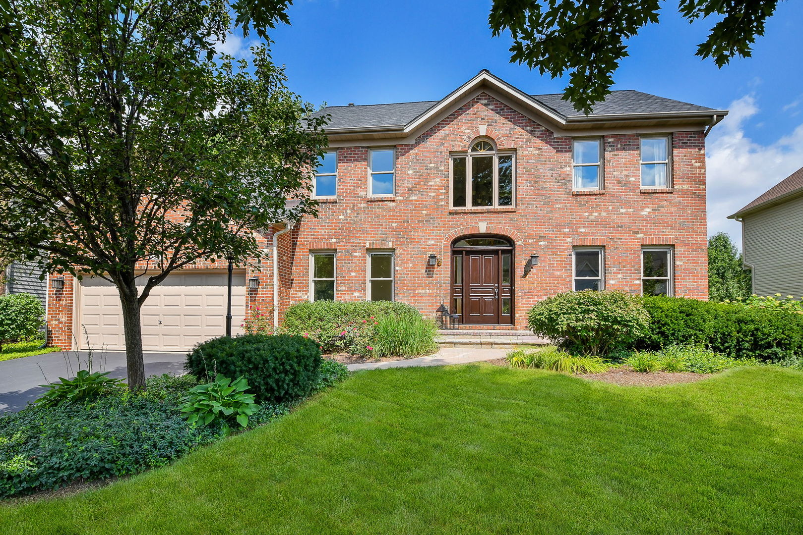 417 Saratoga Drive — photo