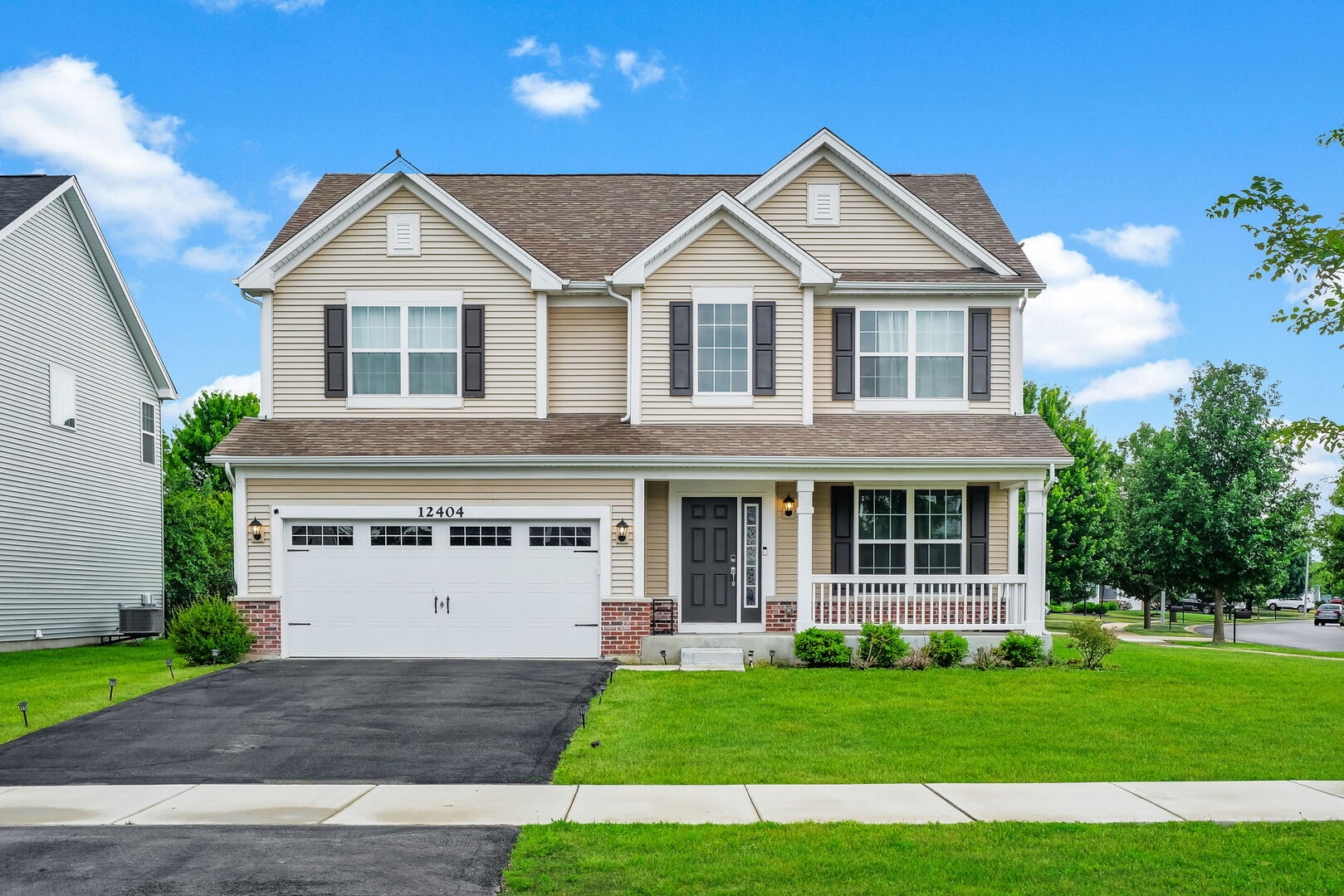12404 S Blue Water Parkway — photo