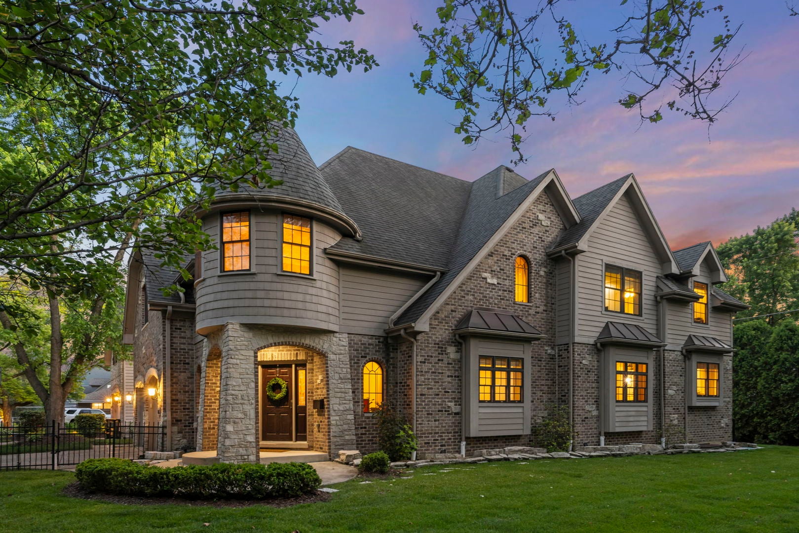 605 Thornwood Drive — photo