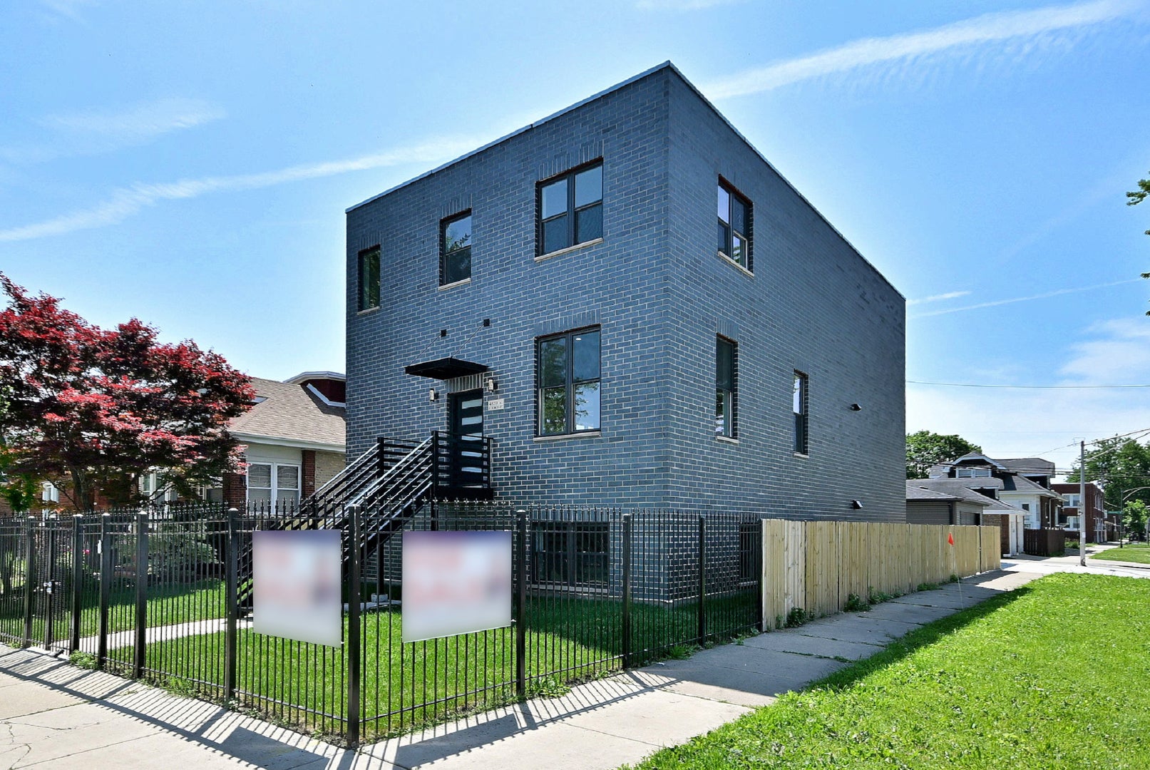4859 W Hirsch Street — photo