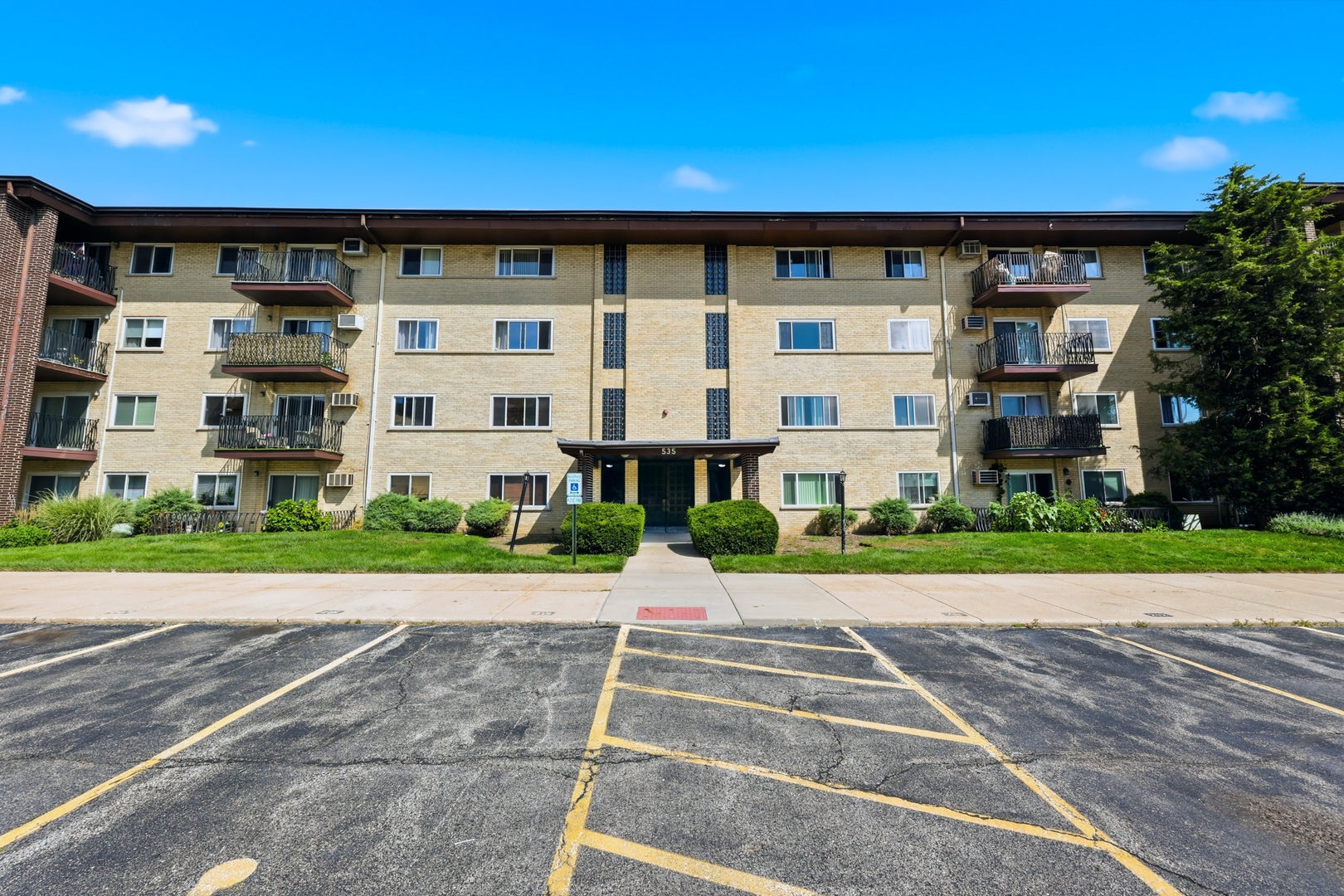 535 S Cleveland Avenue 106 — photo