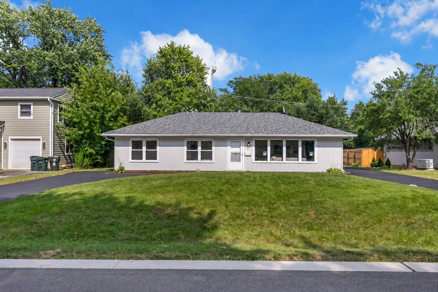 727 Skyline Drive — photo