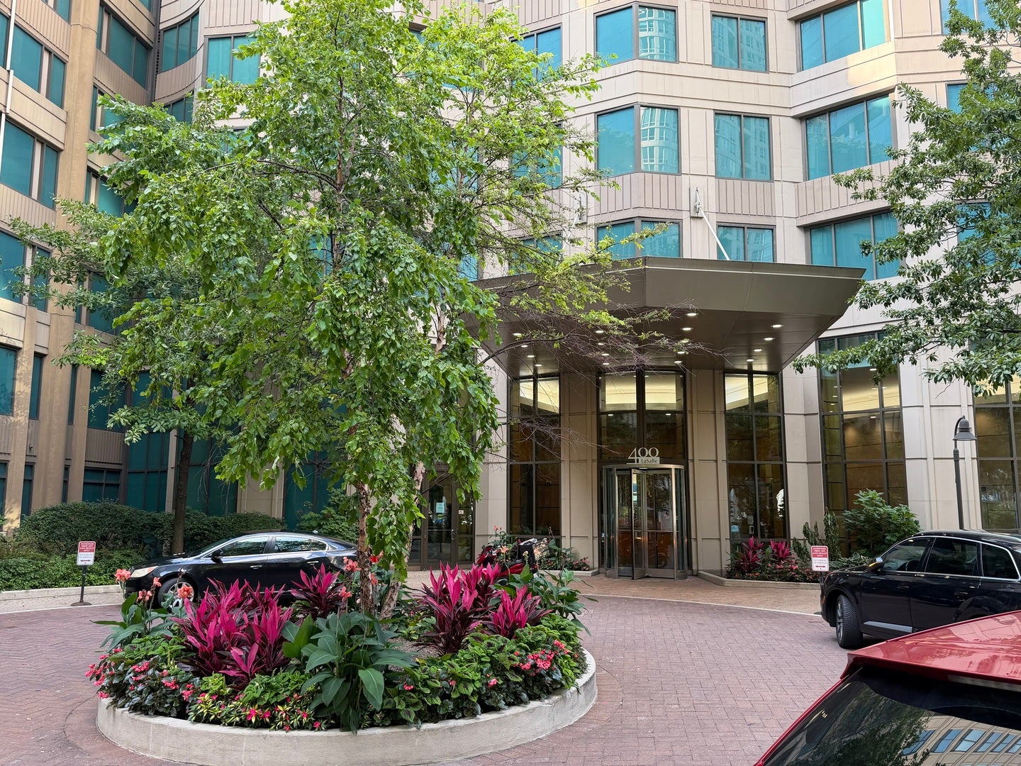 400 N La Salle Drive 1103 — photo