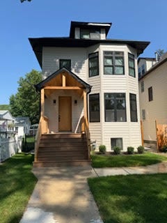 3841 N Kenneth Avenue — photo