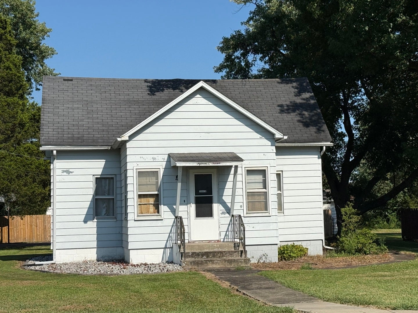 1507 N Russell Street — photo