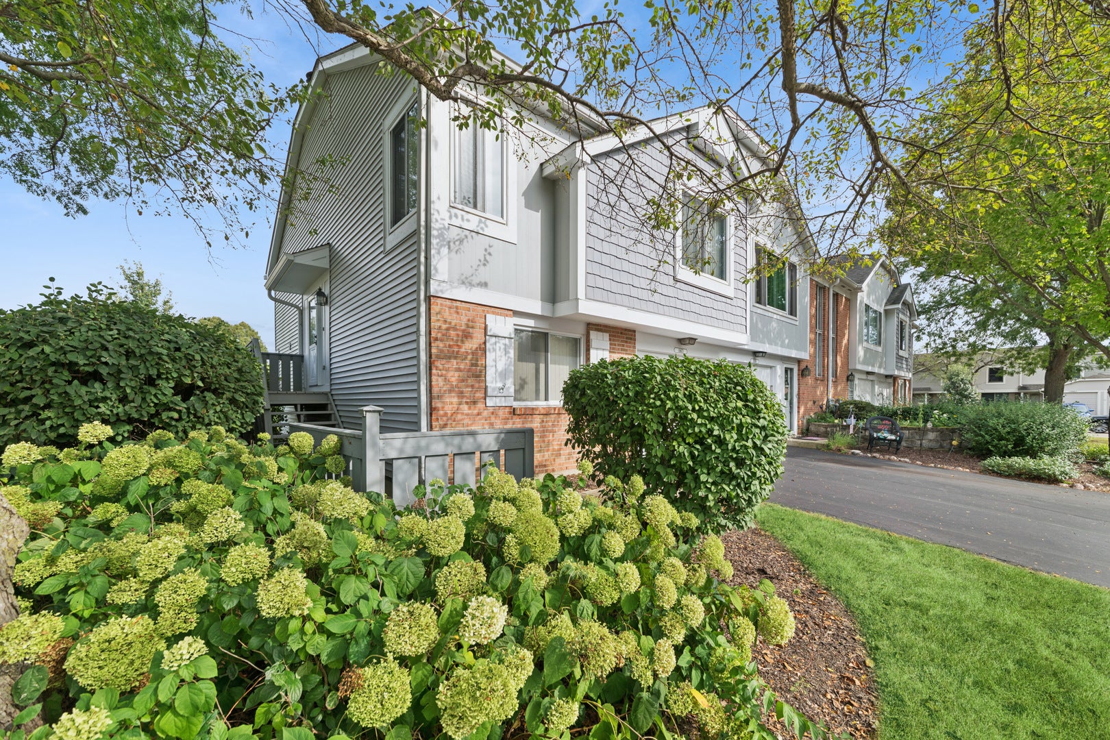 On671 Bedford Lane — photo