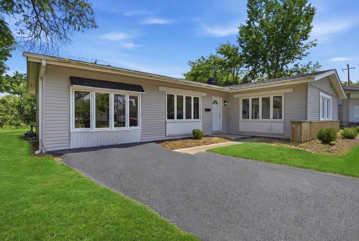 731 Enterprise Court — photo