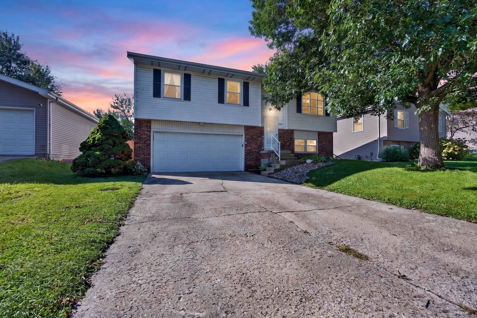 2319 Anchor Drive — photo