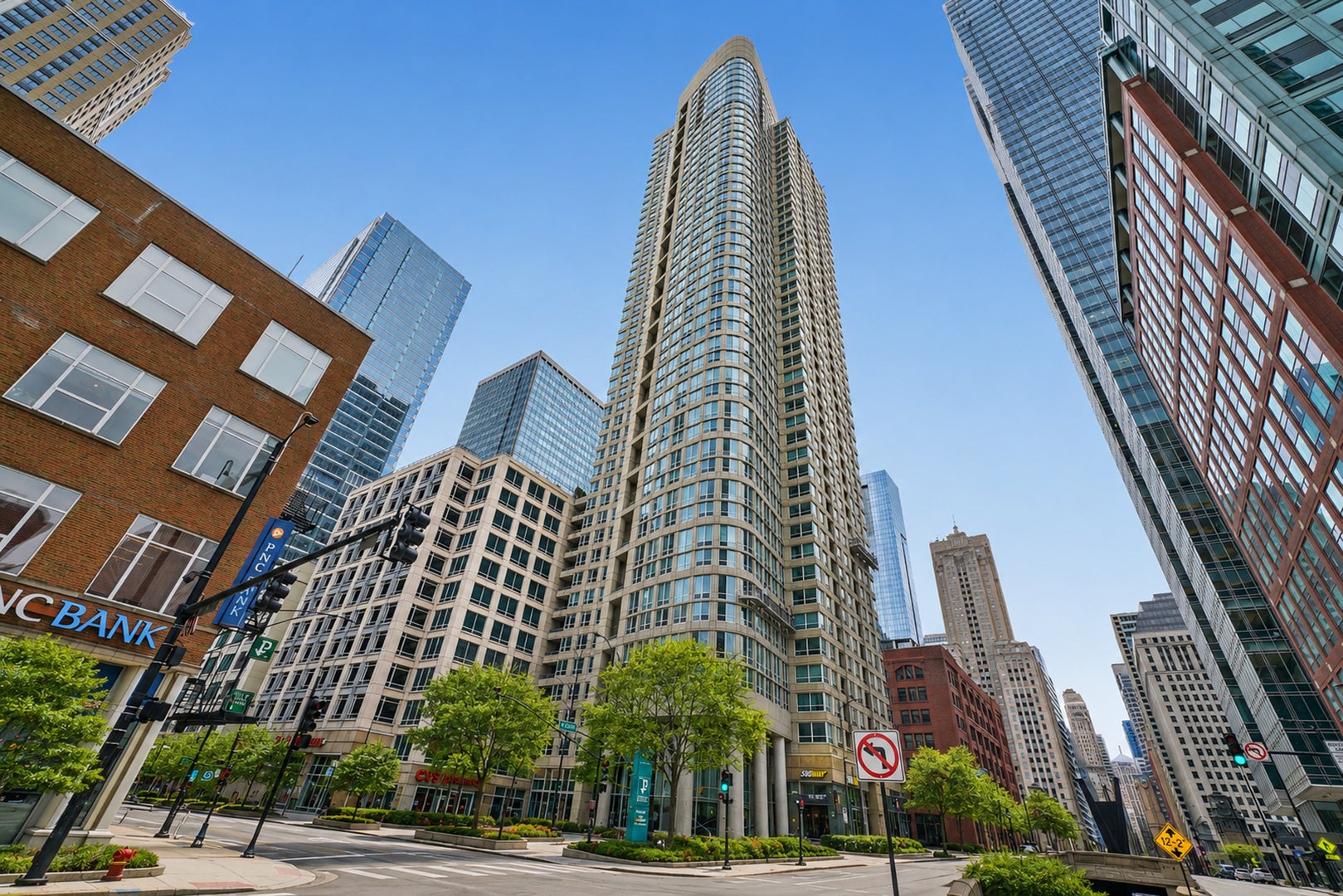 345 N LaSalle Street 1109 — photo
