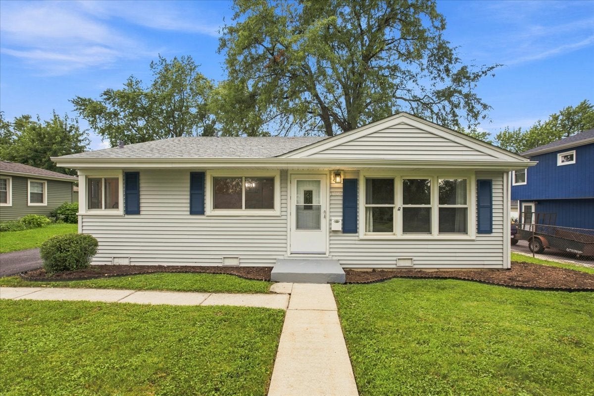 1108 Kim Place — photo