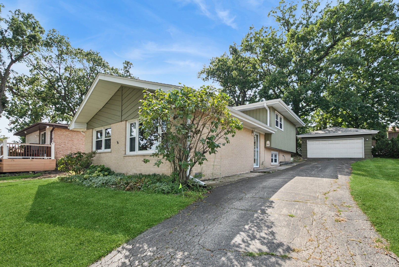 9352 S 82nd Court — photo